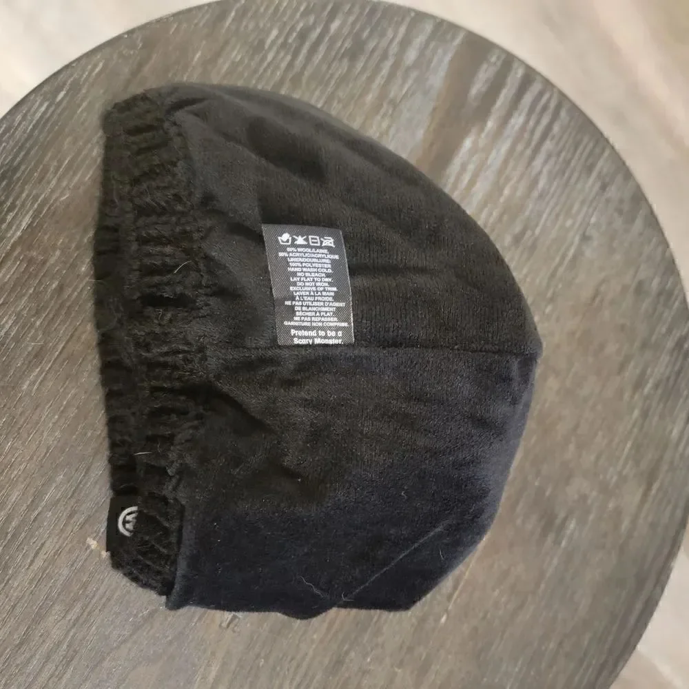 Moosejaw Fleece Lined Cable Knit Pom Pom Beanie Wool Blend Hat Black